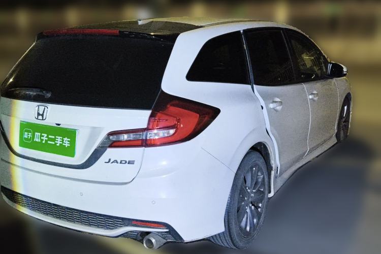 Used Honda Jade 2017 1.8L automatic Comfort version 5 seats Rear Right 45 Deg