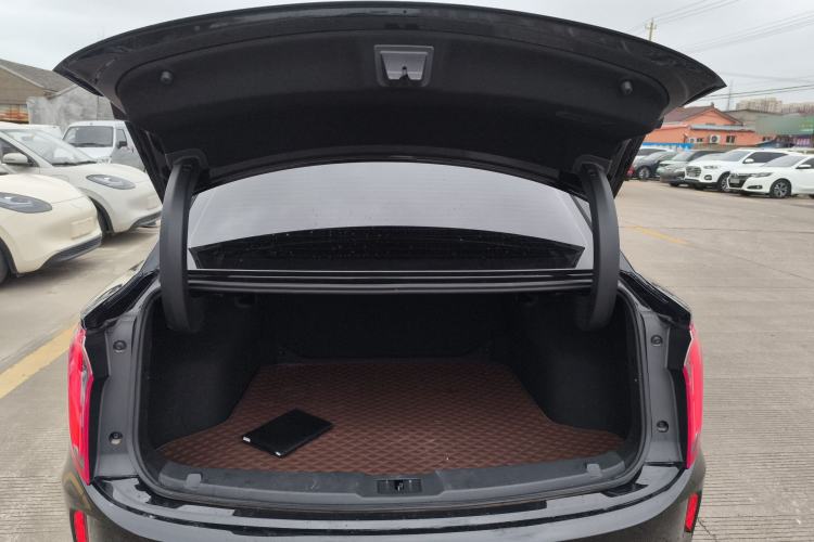 Used Hongqi E-QM5 2022 431 km Charge & Enjoy Edition Trunk