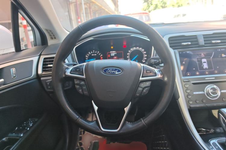 Used Ford Mondeo 2013 2.0L GTDi 200 Fashion Edition
