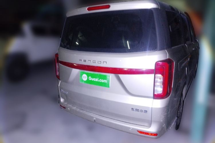 Used Dongfeng Fengon 380 2022 1.5L Comfort-Class Passenger Vehicle (Steel Spring) with 7 Seats