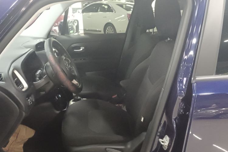 Used Jeep Renegade 2018 Connected Large Screen Version 180T Automatic High-Energy Edition
