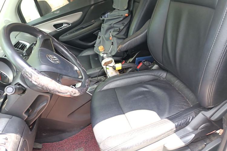 Used Buick Encore 2015 1.4T Automatic Two-Wheel Drive Urban Elite Version