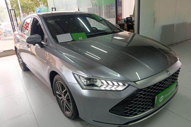 Used BYD Qin PLUS 2021 DM-i 55KM Flagship Model Front Right 45 Deg