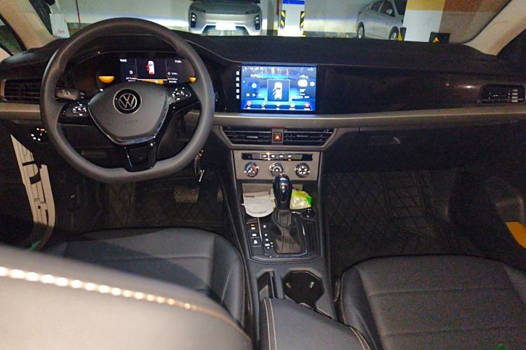 Used Volkswagen Lavida 2021 1.5L Automatic Comfort Edition