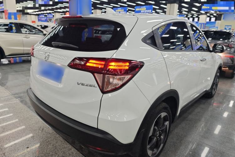 Used Honda Vezel 2017 1.8L CVT Front-Wheel Drive Pioneer Edition
