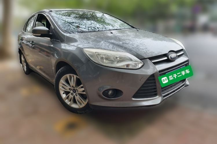 Used Ford Focus 2012 Sedan 1.6L Automatic Comfort Model Front Right 45 Deg