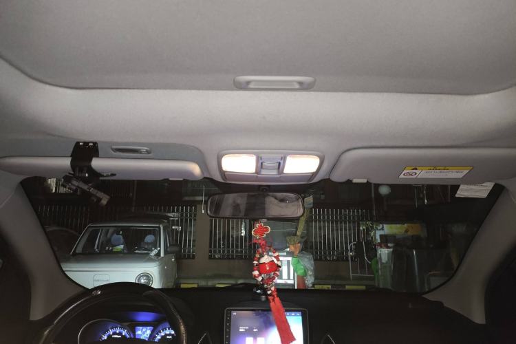 Used Hyundai ix35 2015 2.0L Automatic 2WD Smart Version China V Standard
