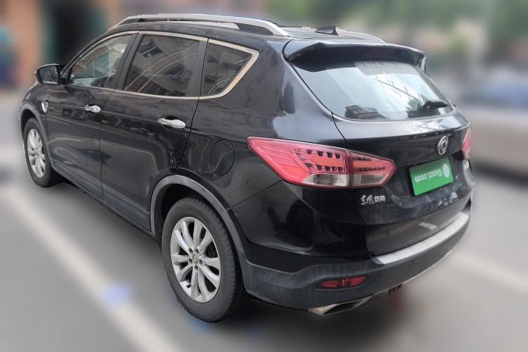 Used Dongfeng Aeolus AX7 2015 2.0L Automatic Zhiyi Trim

