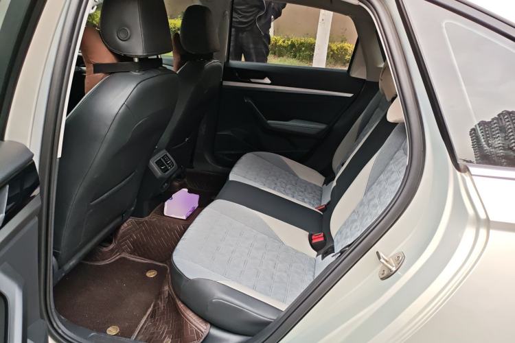 Used Volkswagen Lavida 2023 280TSI DSG Full-Comfort Edition Left Rear Seat