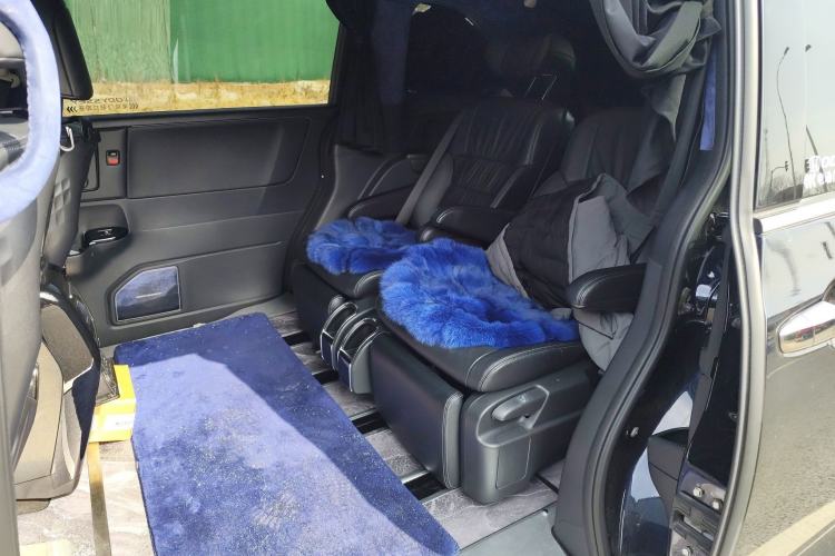 Used Honda Odyssey 2024 2.0L eHEV Sharp·Leading Edition