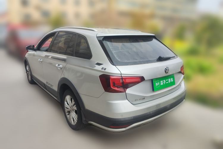 Used Volkswagen C-TREK 2017 230TSI DSG Comfort Version
