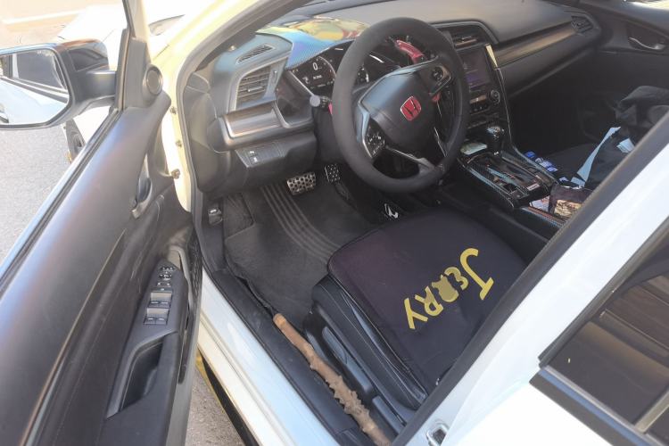 Used Honda Civic 2021 HATCHBACK 220TURBO CVT Trendy Cool Edition Driver Seat