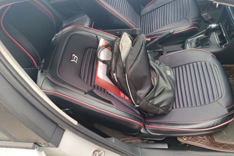 Used Volkswagen Bora 2016 1.6L Automatic Fashion Model Right Front Seat