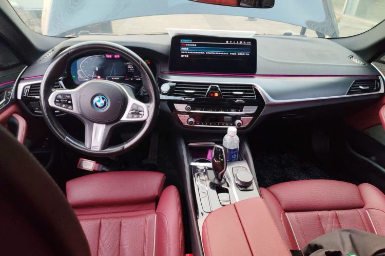 Used BMW 5 Series New Energy 2022 535Le Pioneer Edition M Sport Package
