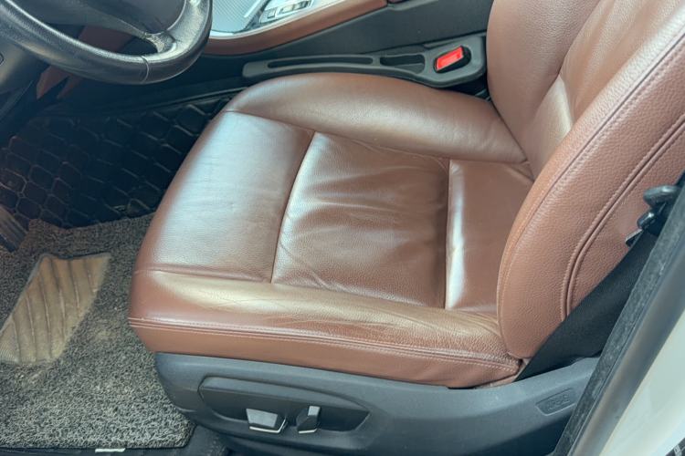 Used BMW 5 Series 2014 520Li Elegant Model