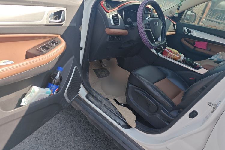 Used Geely Auto Vision X6 2019 1.4T CVT 4G Connected Luxury Version China VI Standard