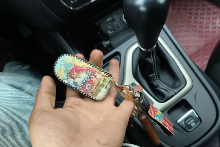 Used Jeep Cherokee 2017 2.0L Superior Edition
