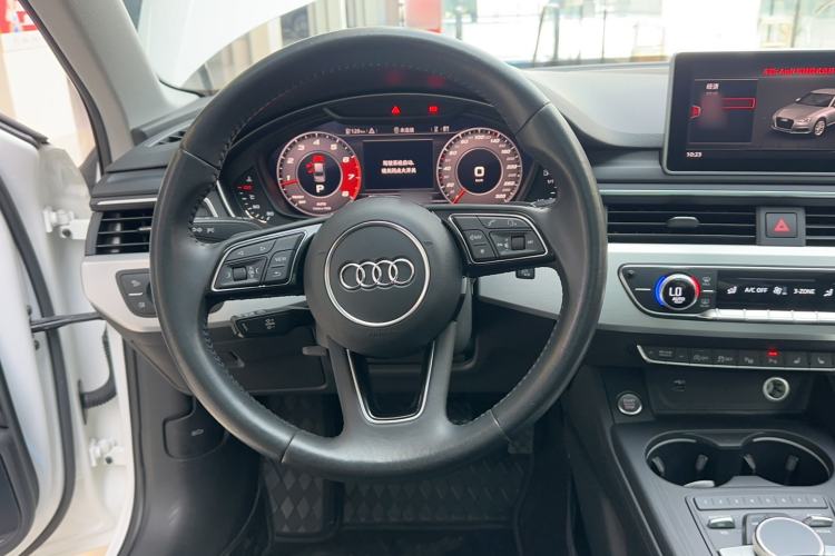 Used Audi A4L 2019 40 TFSI Fashion Version China V
