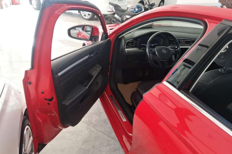 Used Volkswagen Lamando 2021 280TSI DSG Comfort Edition