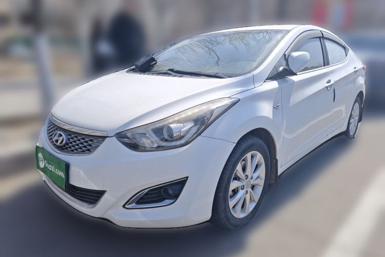 Used Hyundai Elantra (5th Generation / Langdong) 2016 1.6L Automatic Smart Version