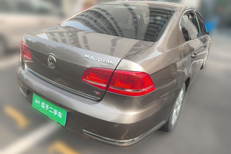 Used Volkswagen Magotan 2012 Revised Version 1.8TSI Leading Edition