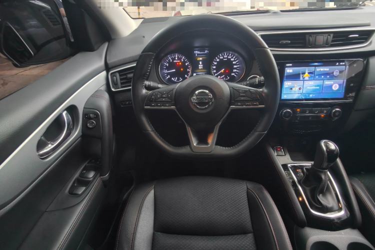 Used Nissan Qashqai 2019 2.0L CVT Luxury Edition Steering Wheel