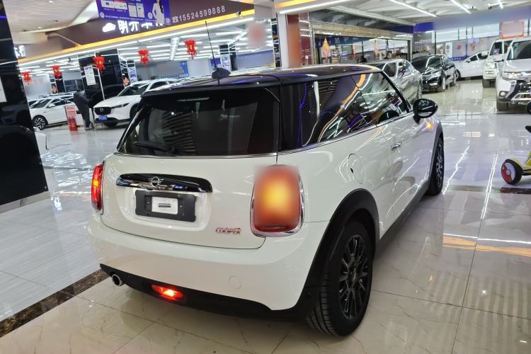 Used MINI 2019 1.5T COOPER Classic Edition

