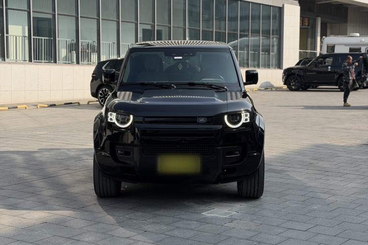 Used Land Rover Defender 2020 110 P400 SE
