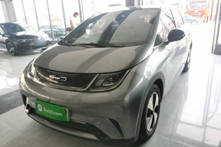Used BYD Dolphin 2023 420 km Fashion Edition