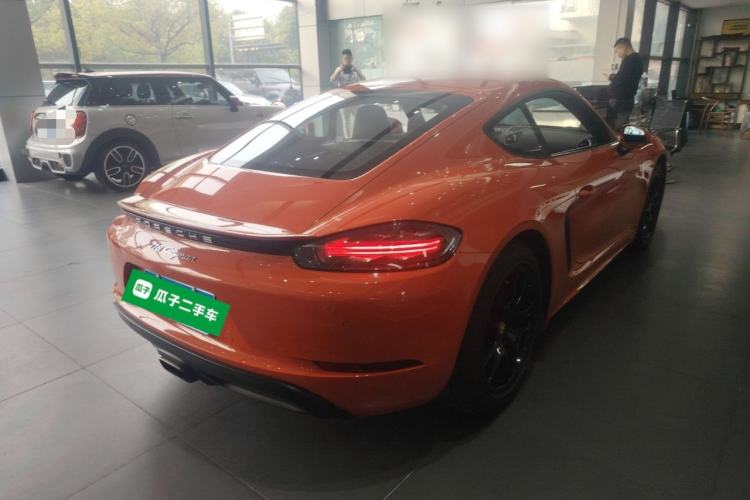 Used Porsche 718 2016 Cayman 2.0T
