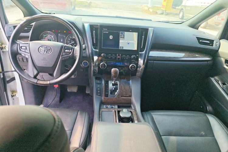 Used Toyota Vellfire 2023 Crown Dual-Engine 2.5L HV Ultimate Edition