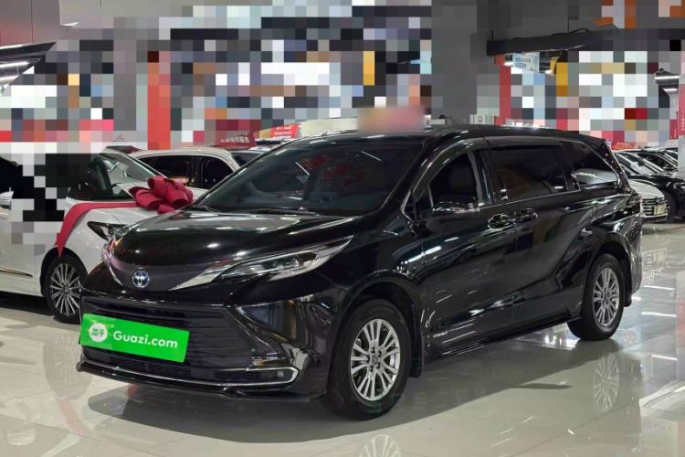 Used Toyota SIENNA 2023 2.5L Hybrid Comfort Edition