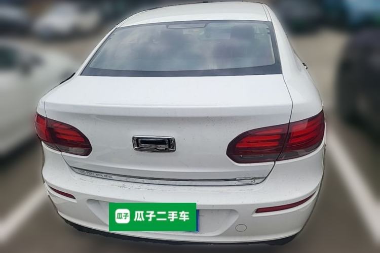 Used Qoros 3 2015 Sedan 1.6T Automatic ZhiZhen Enhanced Model