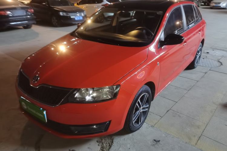 Used Skoda Rapid Spaceback 2014 1.6L Manual Enjoyment Edition