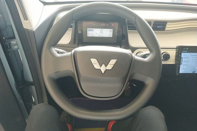 Used Wuling Hongguang MINIEV 2022 Easy Version Lithium Iron Phosphate Steering Wheel