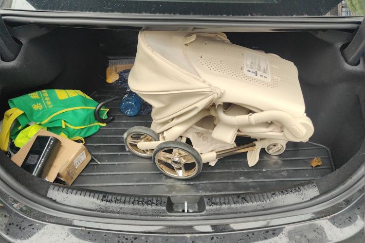 Used Mercedes-Benz C-Class 2022 Facelift C 260 L Trunk