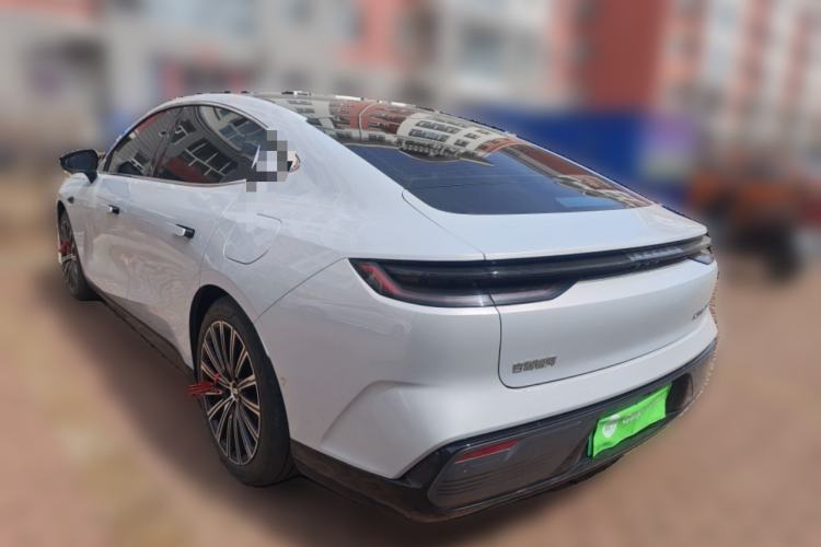 Used Geely Galaxy 8 2025 130km EM-P Exploration Edition
