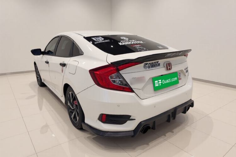 Used Honda Civic 2016 220TURBO CVT Luxury Edition