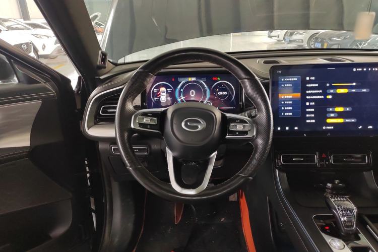 Used GAC Trumpchi GS8 2022 Flagship Series 2.0 TGDI Two-Wheel-Drive Prestige Edition (7 Seats)