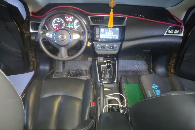 Used Nissan Sylphy 2016 1.6XV CVT Smart Enjoyment Version Center Console