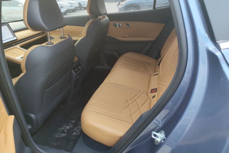 Used Geely Galaxy Galaxy Xingjian 7 EM-i 2025 120km Flagship Edition
