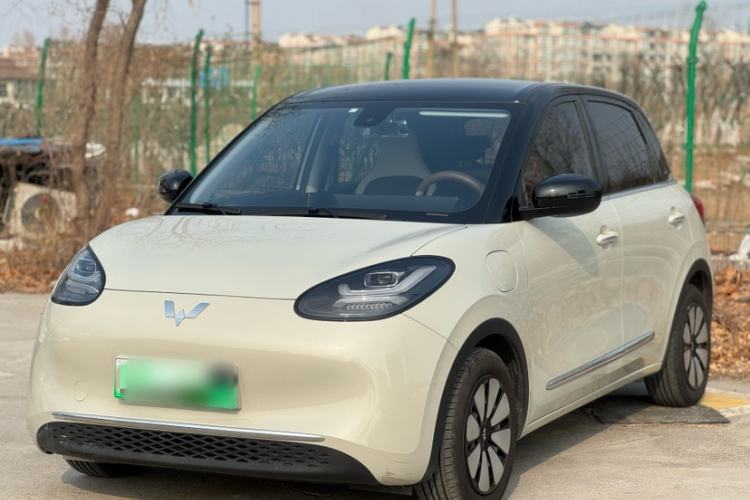 Used Wuling Bingo 2023 333 km Lingxi Connected+ Version