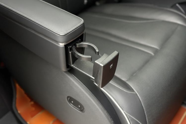 Used XPeng X9 2024 702 Ultra-Long Range Max