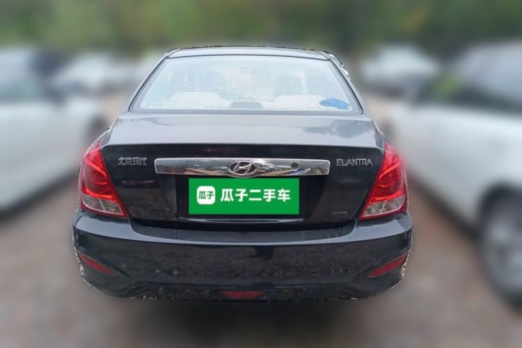 Used Hyundai Elantra 2011 1.6L Manual Comfort Version
