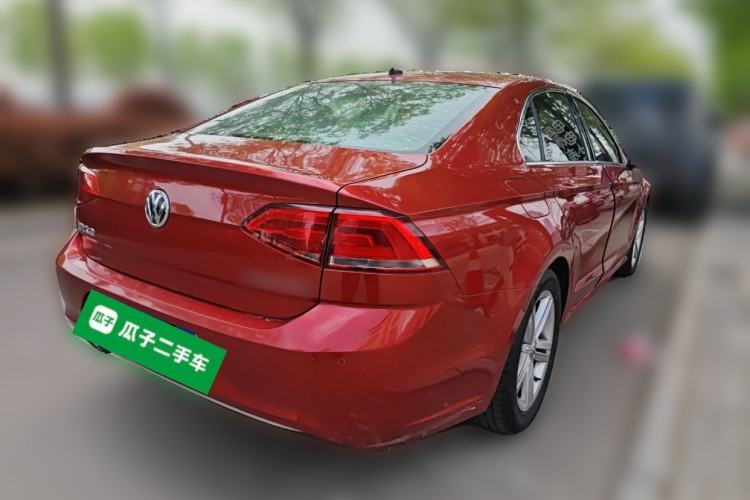 Used Volkswagen Lamando 2015 280TSI DSG Comfort Edition Rear Right 45 Deg