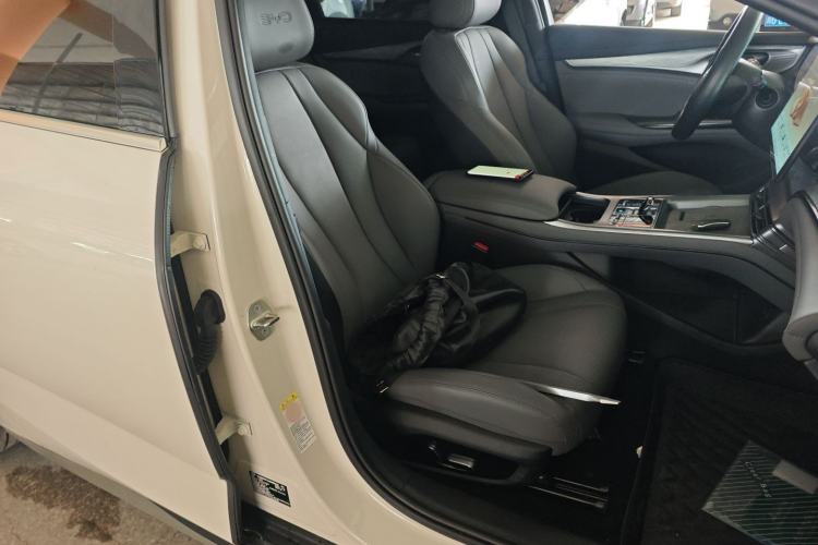 Used BYD Seal 2024 HONOR Edition DM-i 1.5L 121km Luxury Model Right Front Seat