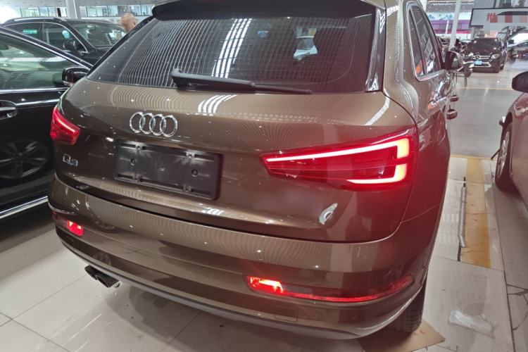 Used Audi Q3 2017 35 TFSI Style Edition Rear Right 45 Deg