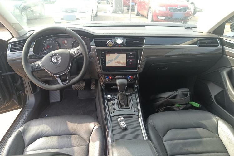 Used Volkswagen Phideon 2018 Revised Version 380TSI Two-Wheel Drive Business Edition