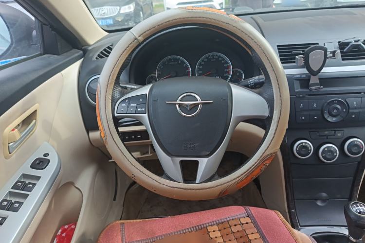 Used Haima Fumei 2012 Sedan 1.6L Manual Flagship Edition Steering Wheel