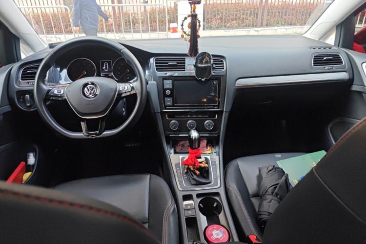 Used Volkswagen Golf 2019 200TSI DSG Comfort & Ambition Edition China VI Standard